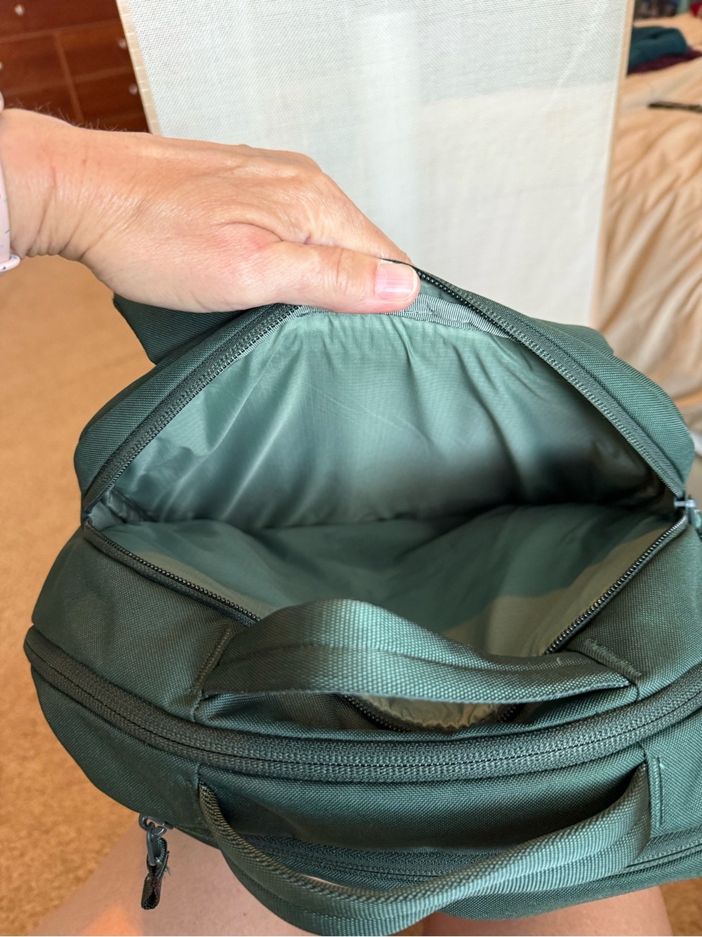 Lululemon Double Zip Backpack - Picture 10 of 10
